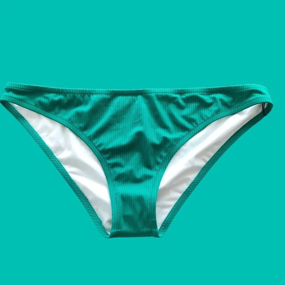 NWT Shade & Shore size XL 16-18 Green Ribbed Bikini Bottom Low Coverage Cheeky - Picture 1 of 6